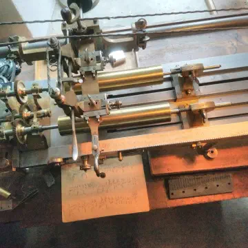 Atelier Dr Wyss - machine à percer les cylindres